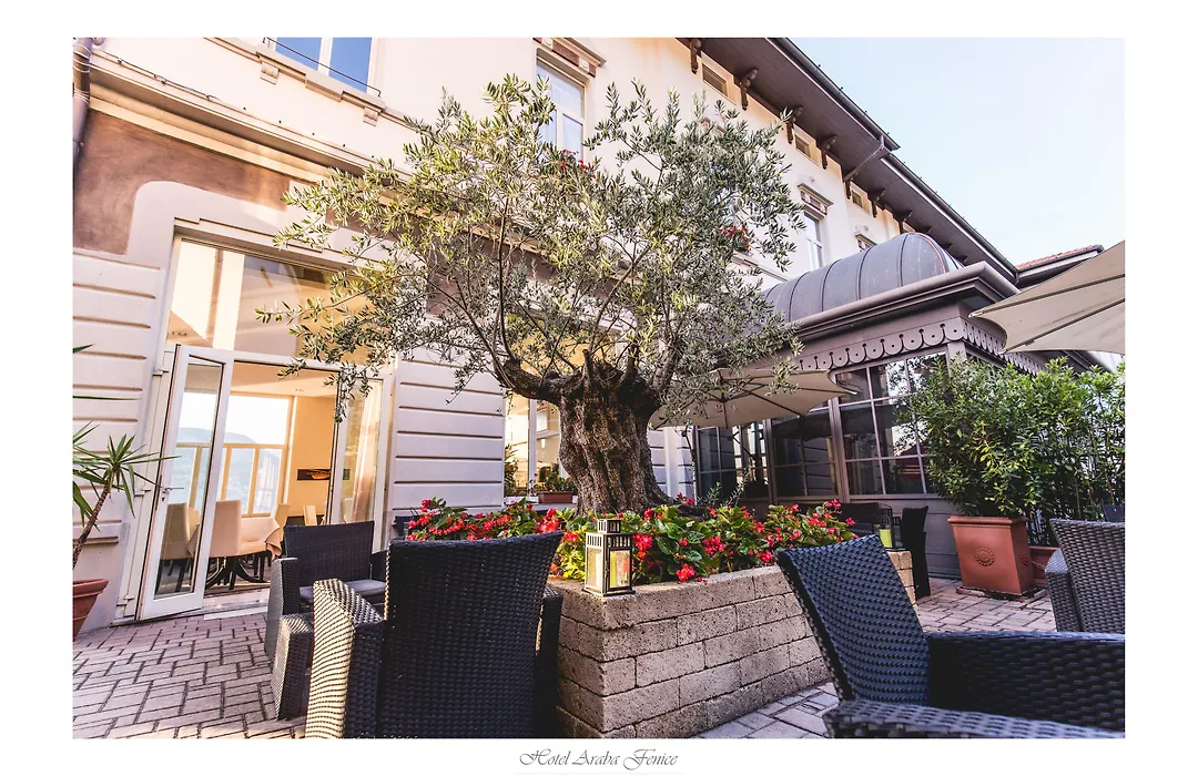 Araba Fenice Hotel-1