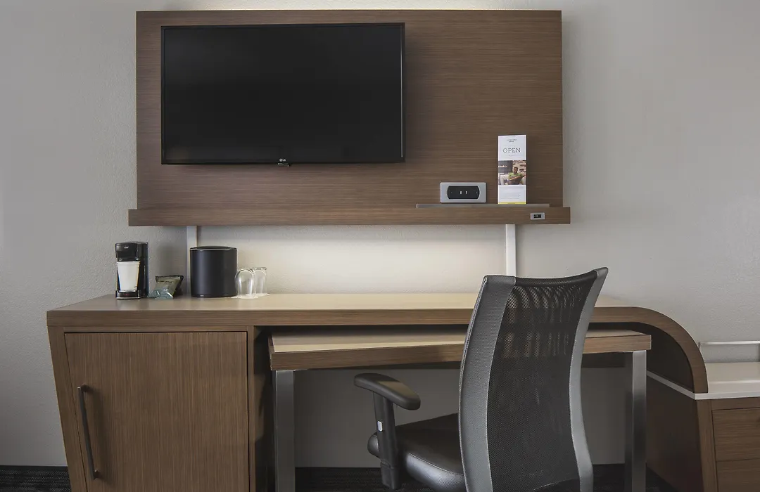Courtyard By Marriott Daytona Beach Speedway/Airport-1