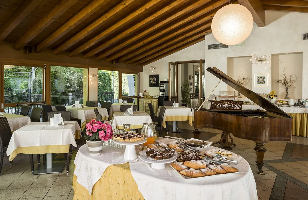 Hotel Resort & Spa Miramonti-1