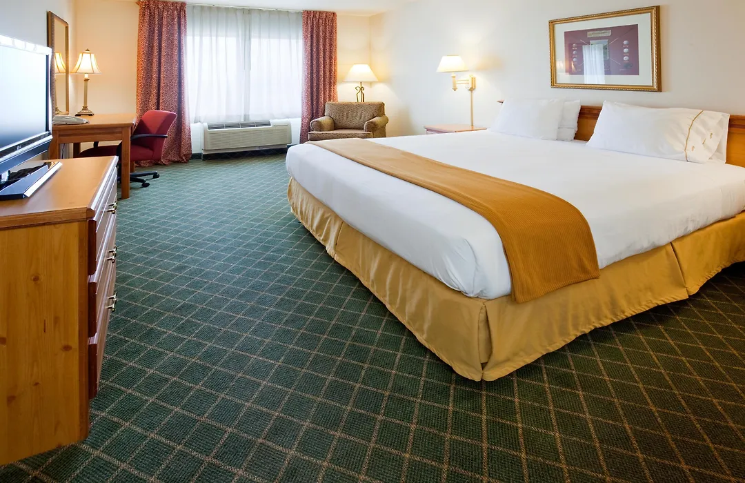 Holiday Inn Express & Suites Yankton By Ihg-1
