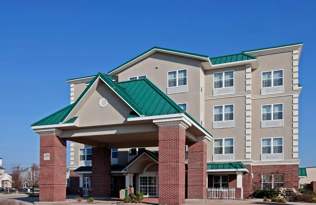 Country Inn & Suites By Radisson, Elkhart North-1