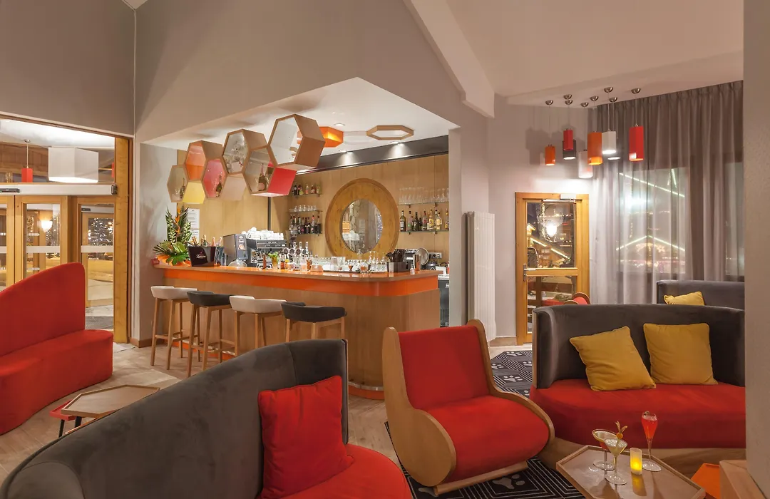 Royal Ours Blanc Boutique Hotel & Spa-1