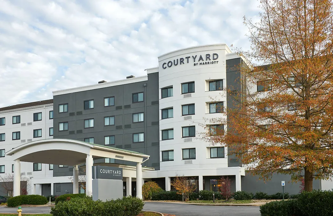 Courtyard Bristol-1