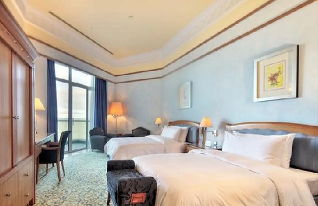 The Empire Brunei-1