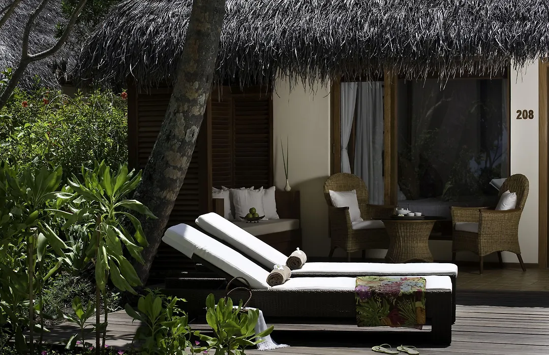 Niva Kuramathi Maldives-1