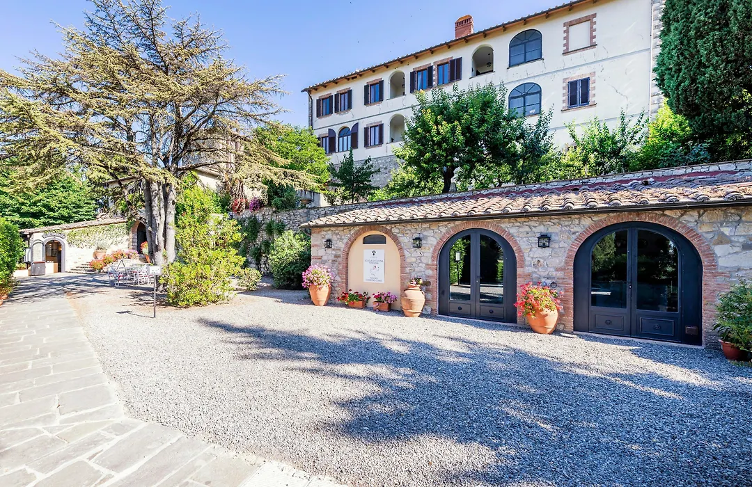 Relais Vignale & Spa-1