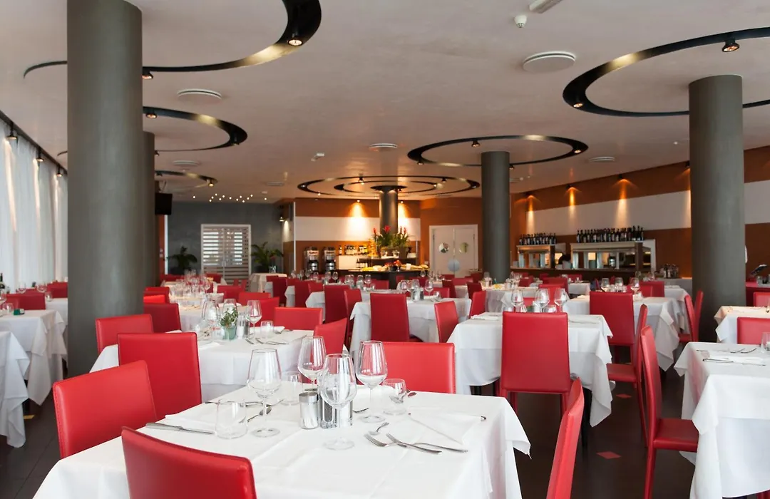 Hotel Adlon-1