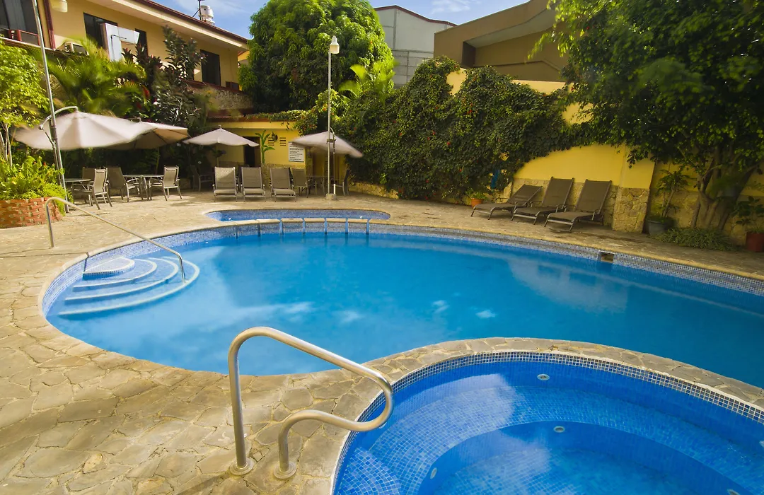 Adventure Inn-1