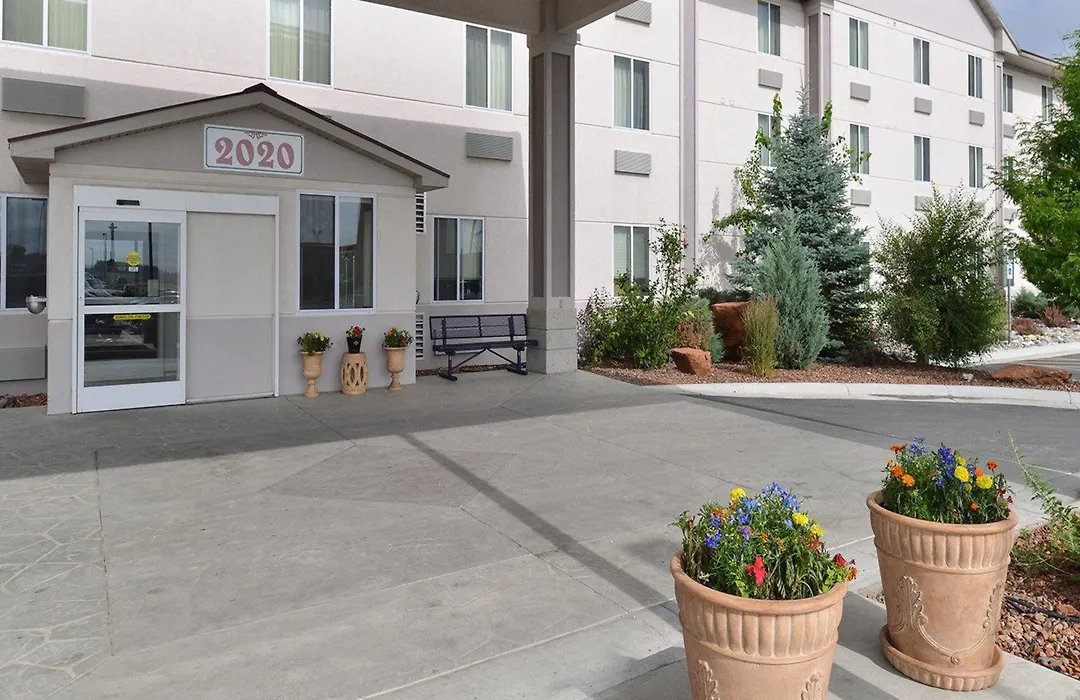 Comfort Inn & Suites Riverton-1