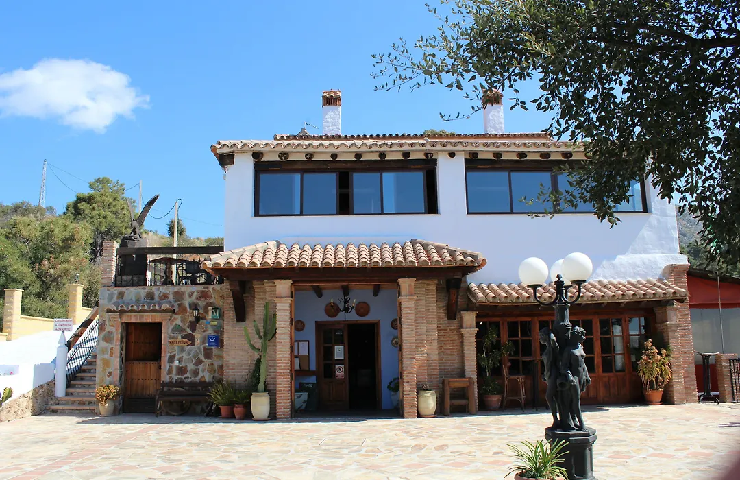 Hotel Rural Los Jarales-1