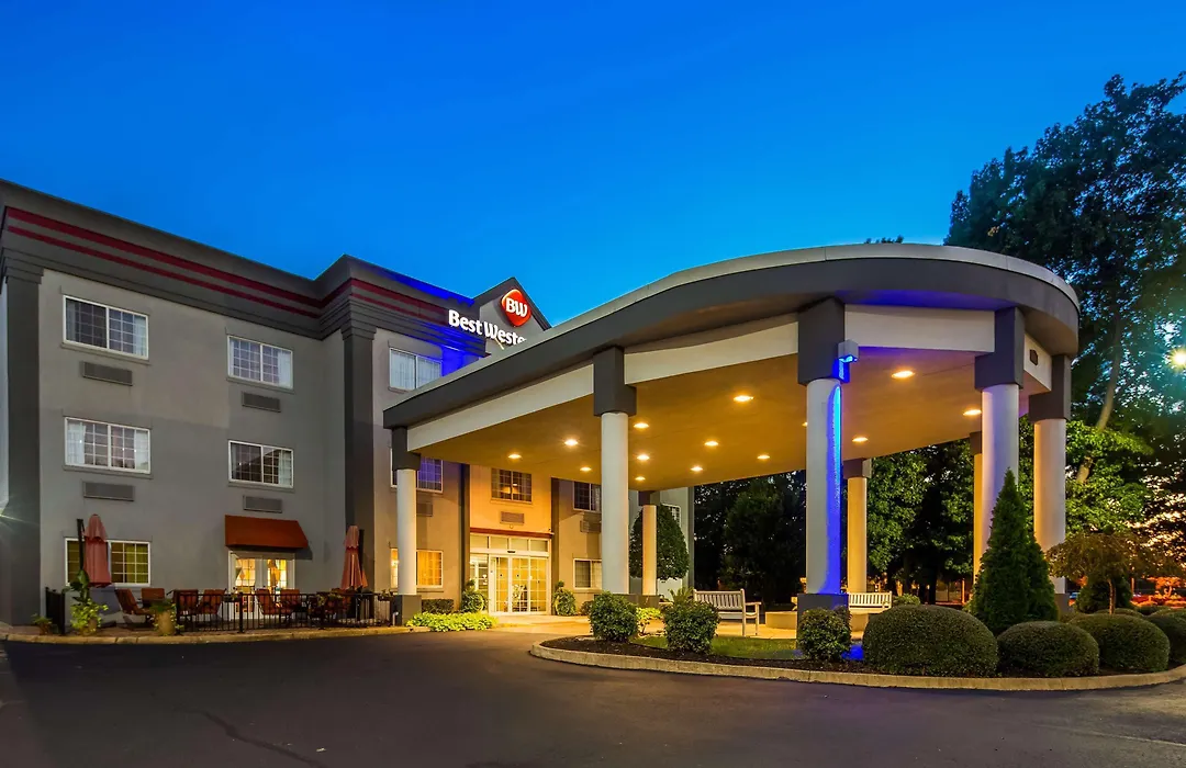 Best Western Plus Newport News-1