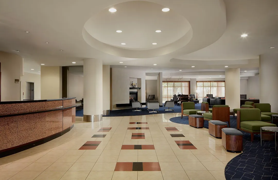 Courtyard By Marriott Winchester Medical Center-1