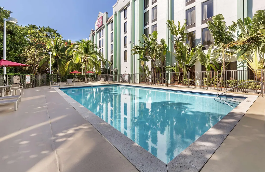 Best Western Plus Kendall Hotel & Suites-1