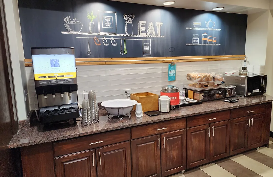Hampton Inn And Suites Stephenville-1