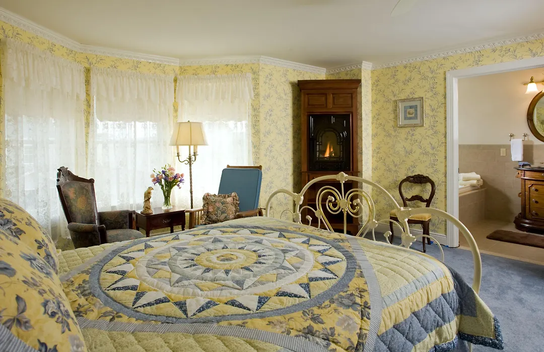 Wilbraham Mansion-1