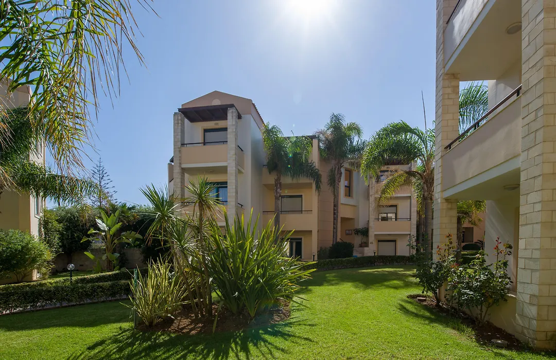 Creta Palm Resort Hotel & Apartments-1