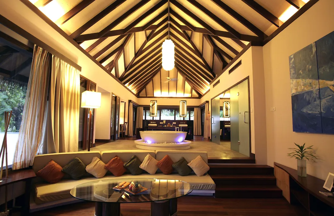 Coco Bodu Hithi - Stay 4 Nights Or More And Enjoy 30 Percent Off Shared Roundtrip Speedboat, Valid For Stays Until 31St August 2026-1