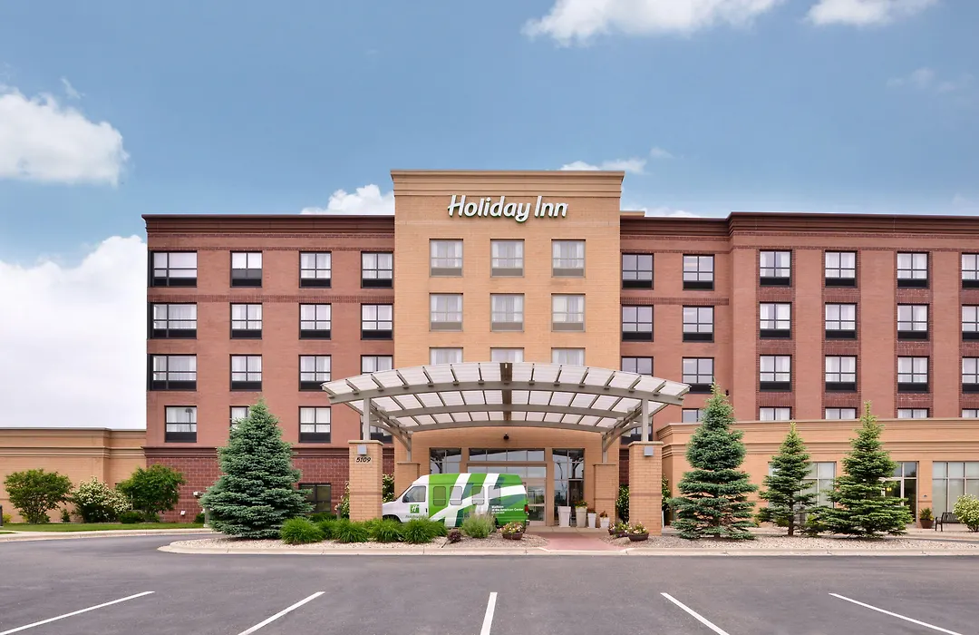 Holiday Inn Madison At The American Center By Ihg-1