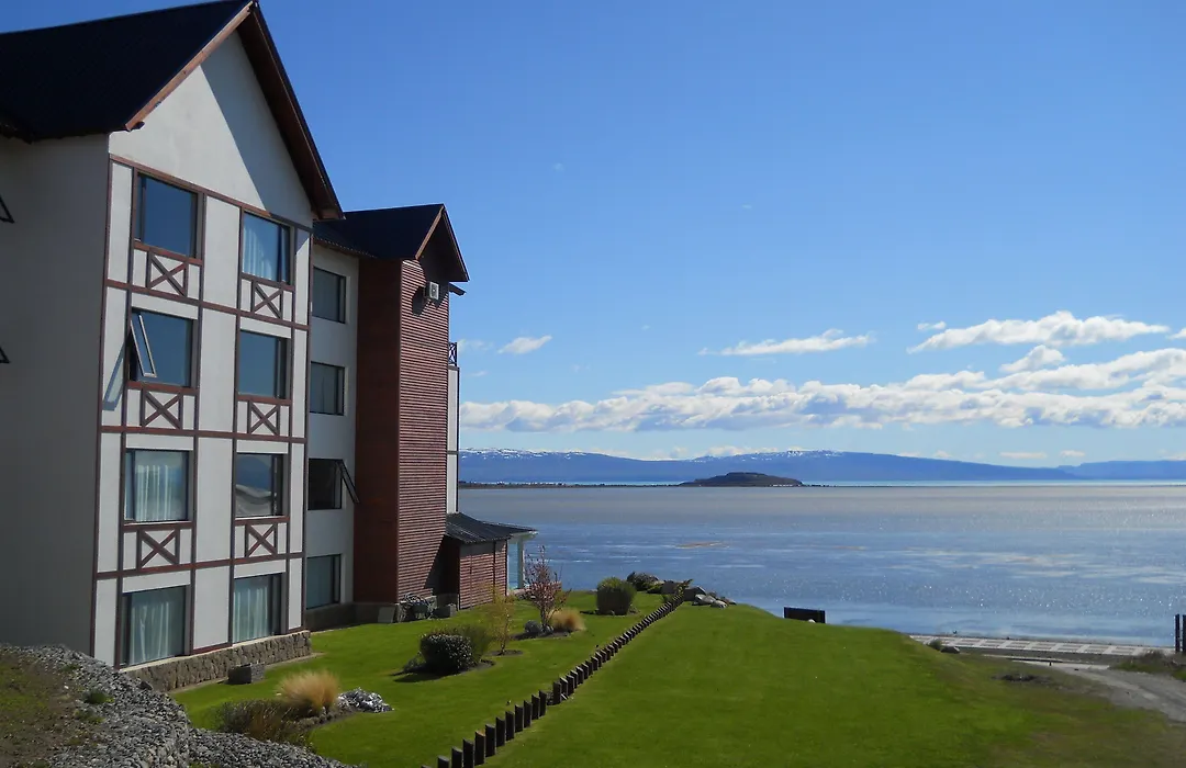 Xelena Hotel & Suites-1
