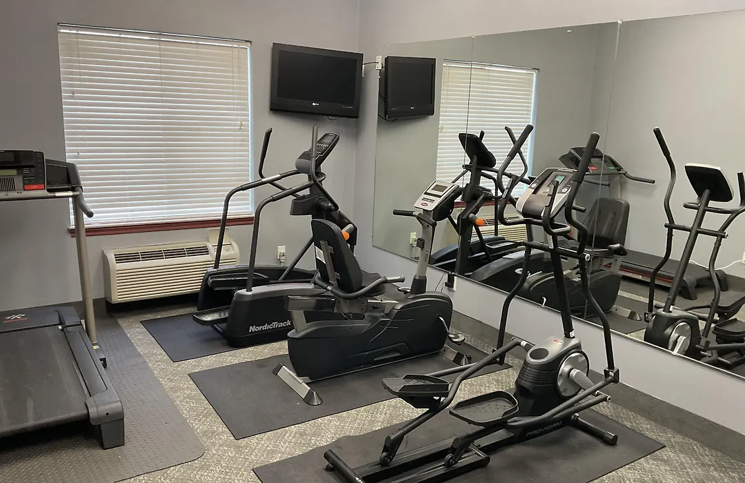 Budget Host Inn And Suites Cameron-1