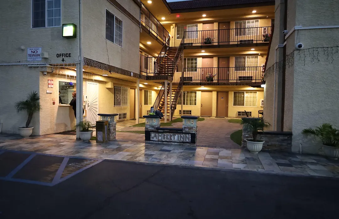 Lambert Inn-1