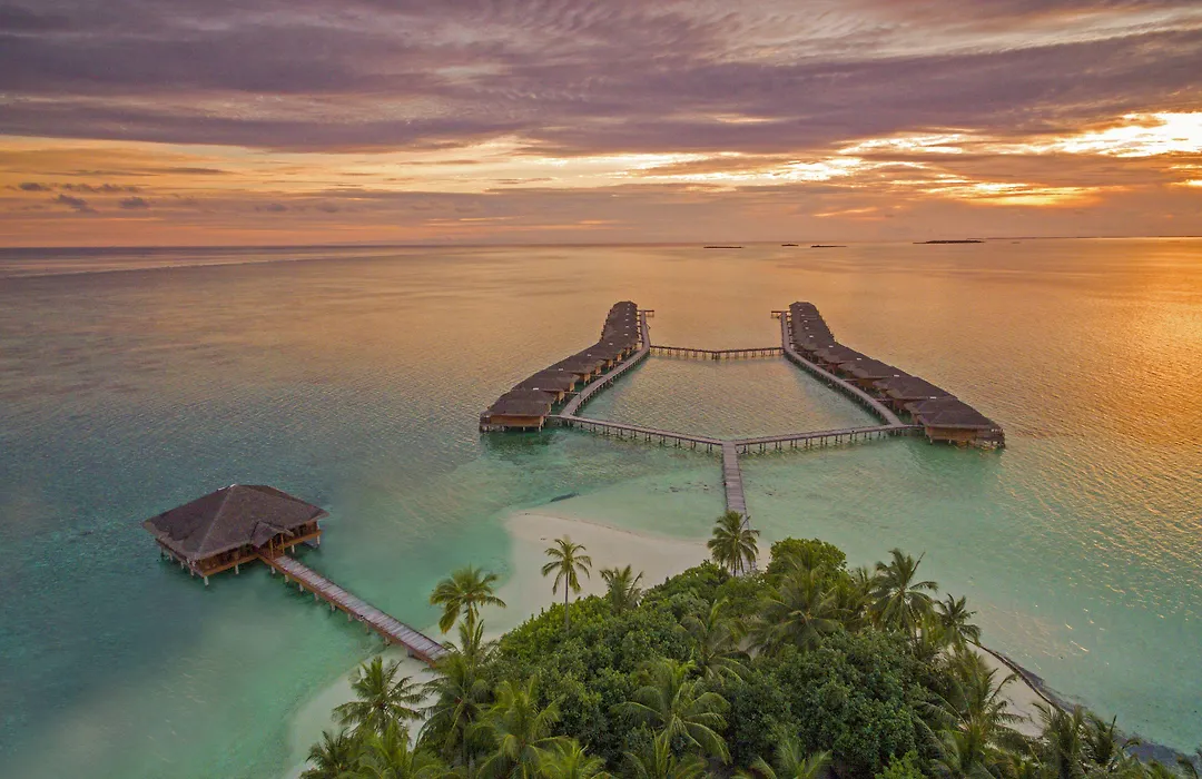 Medhufushi Island Resort-1