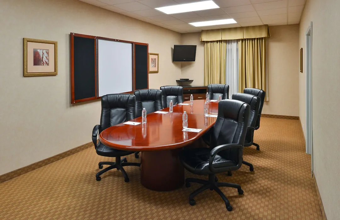 Hampton Inn & Suites Tacoma-1