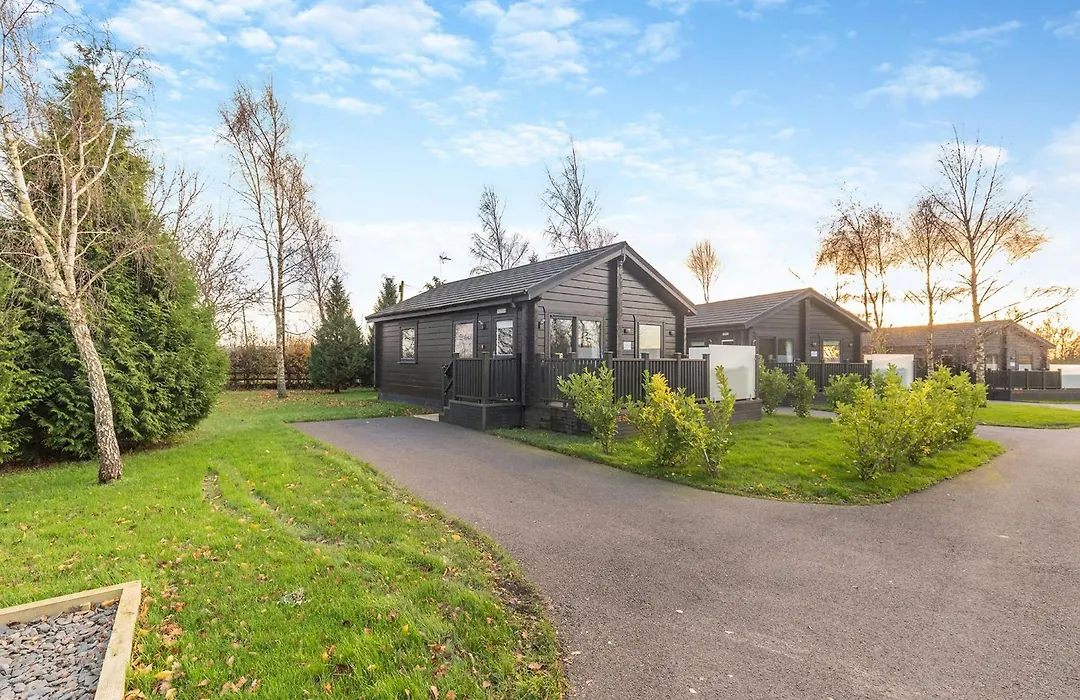 Snainton Luxury Lodges-1