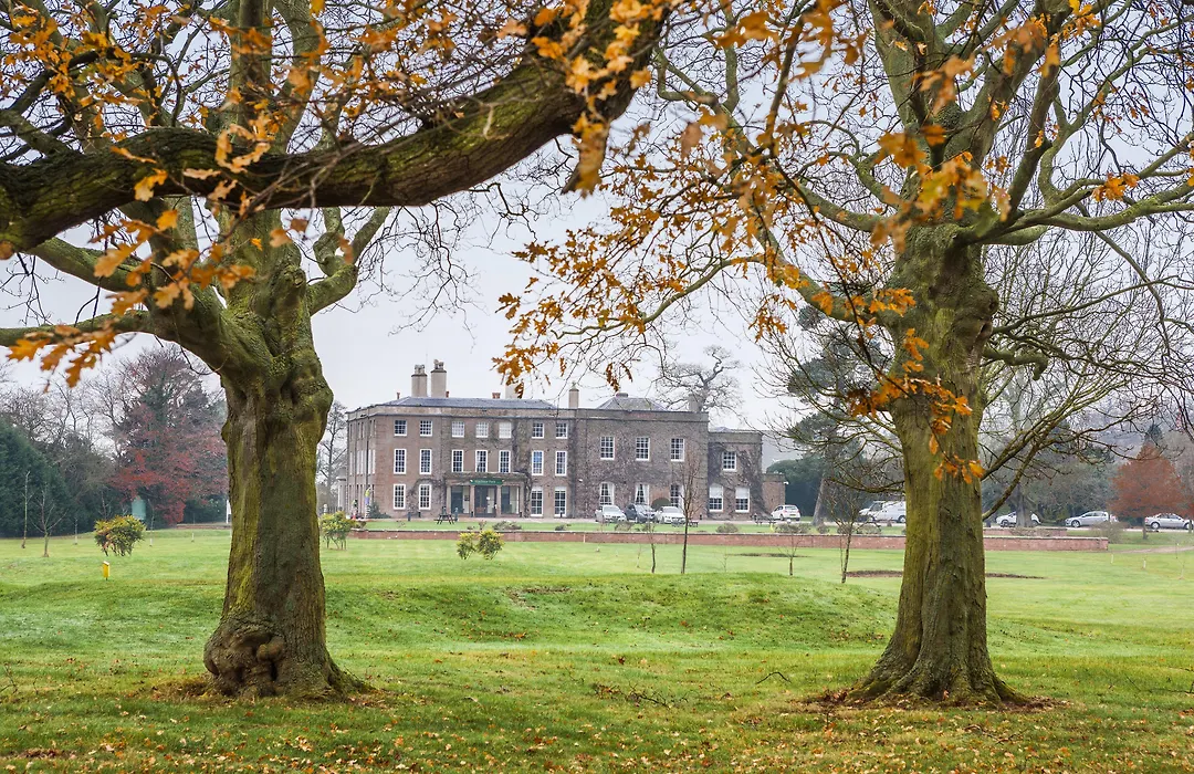 Wychnor Park Country Club-1