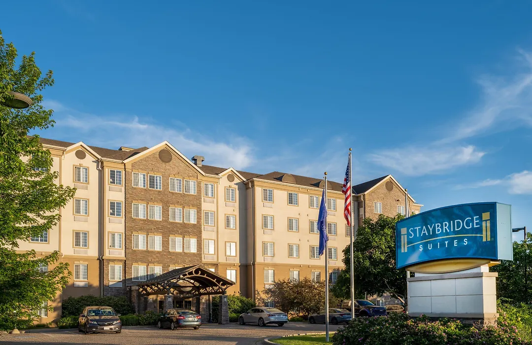 Staybridge Suites Milwaukee Airport South By Ihg-1