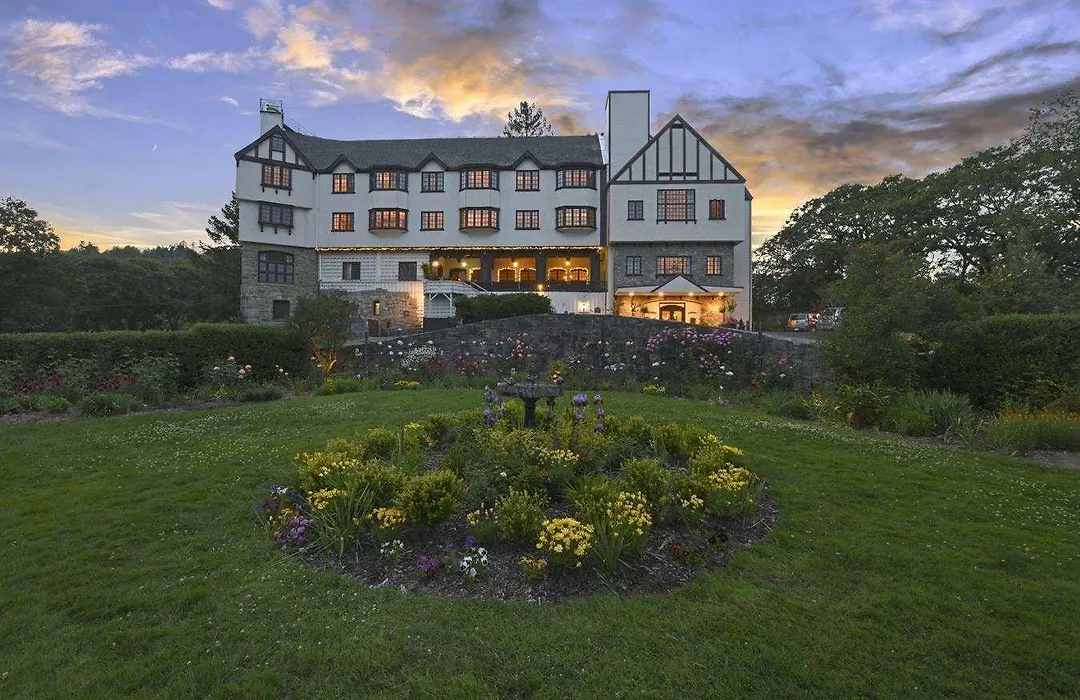 Benbow Historic Inn-1