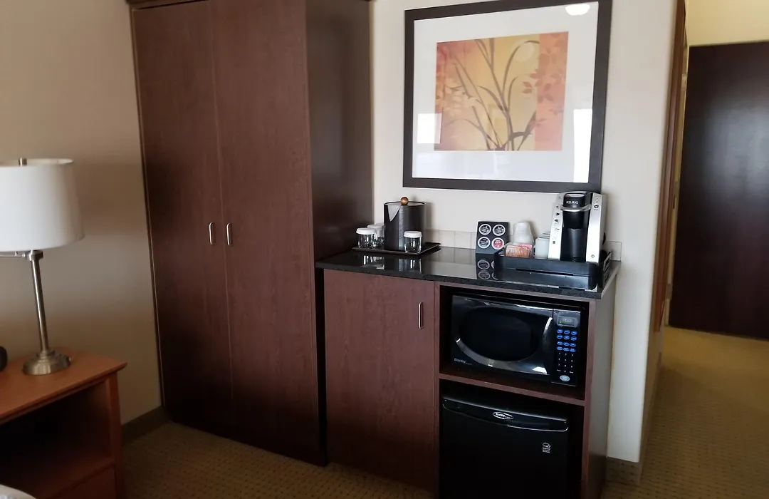 Ramada By Wyndham Drayton Valley-1