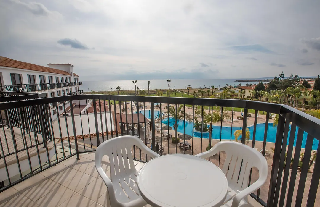 Nelia Sea Breeze-1