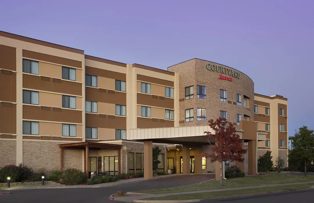 Courtyard By Marriott Wichita Falls-1