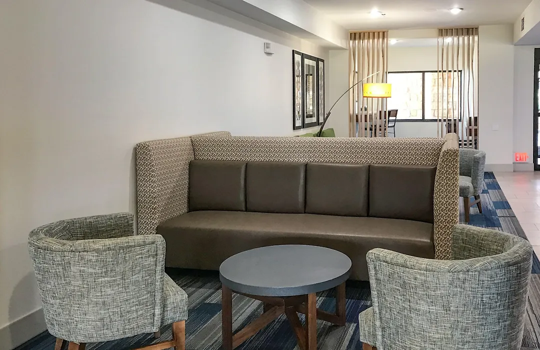 Holiday Inn Express & Suites Lubbock West By Ihg-1