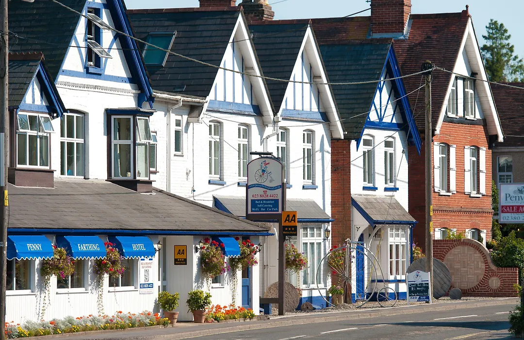 Penny Farthing Hotel & Cottages-1