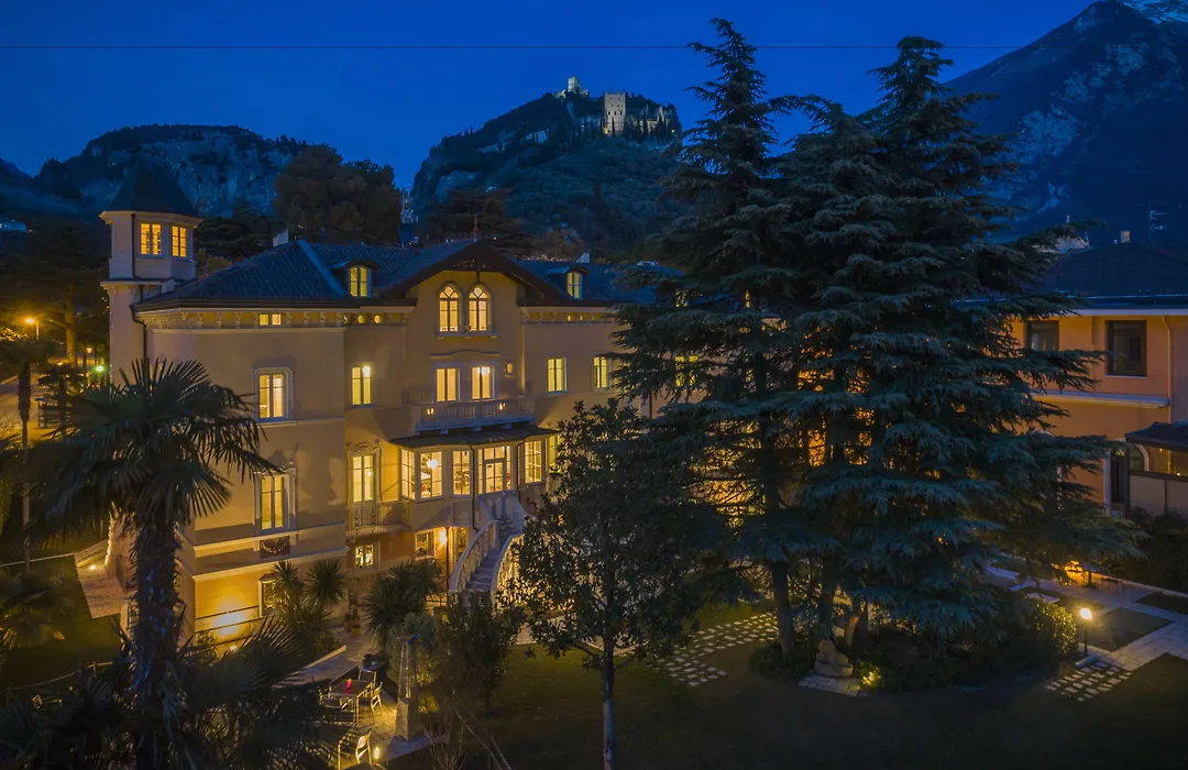Villa Italia Luxury Suites And Apartments-1