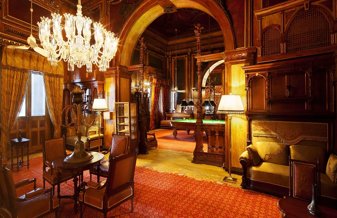 Taj Falaknuma Palace-1