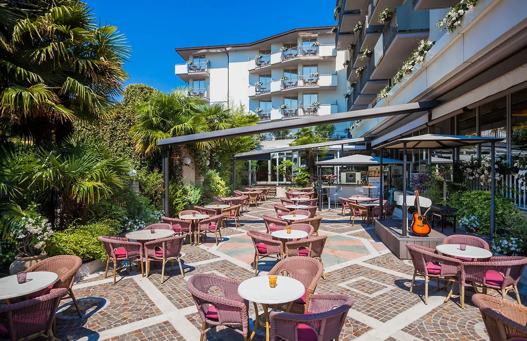 Hotel Continental - Tonelli Hotels-1