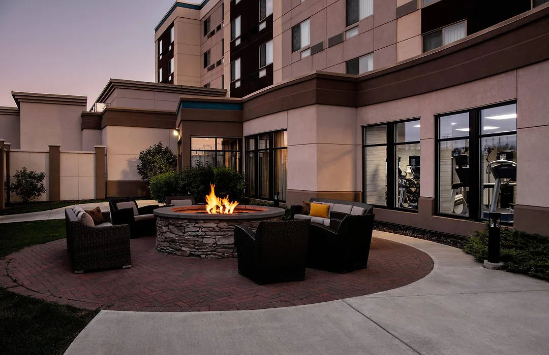 Courtyard By Marriott Edmonton West-1