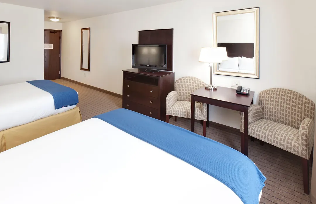 Holiday Inn Express & Suites - Omaha I - 80 By Ihg-1