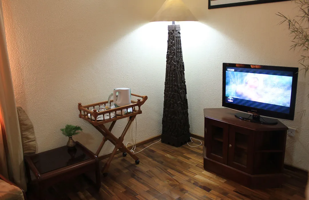 Coconut Grove Regency Hotel-1
