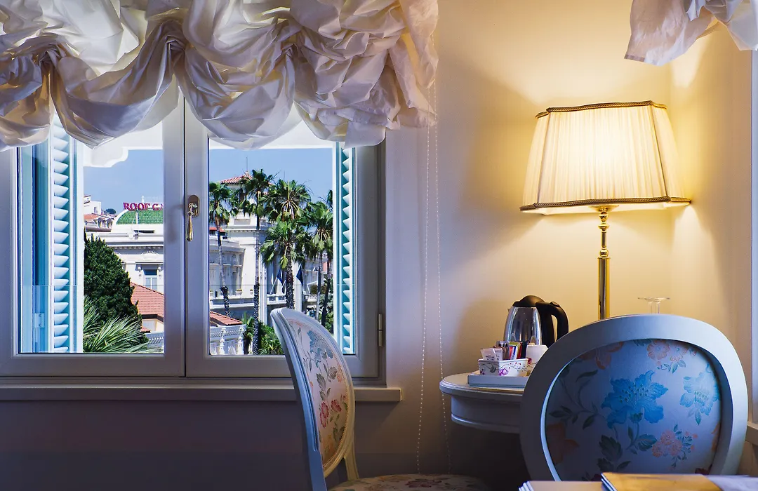Hotel De Paris Sanremo-1