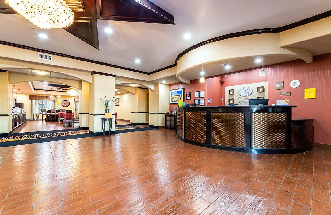 Comfort Suites Lake Worth-1