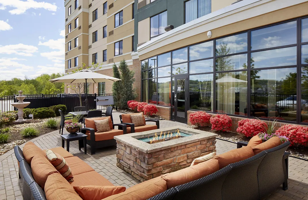 Courtyard By Marriott Pittsburgh Washington Meadow Lands-1