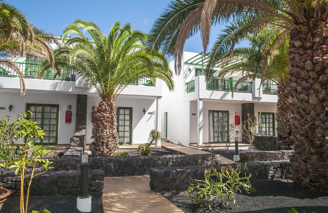 Club Del Carmen-1