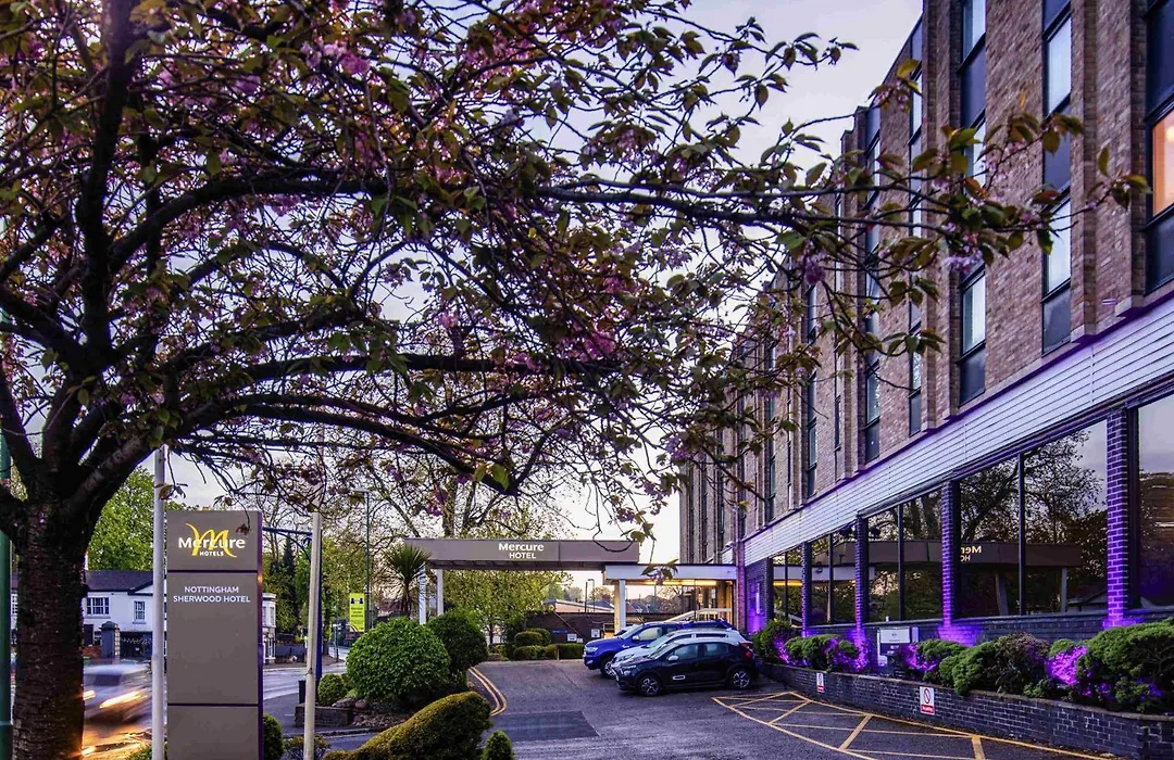 Mercure Nottingham Sherwood-1