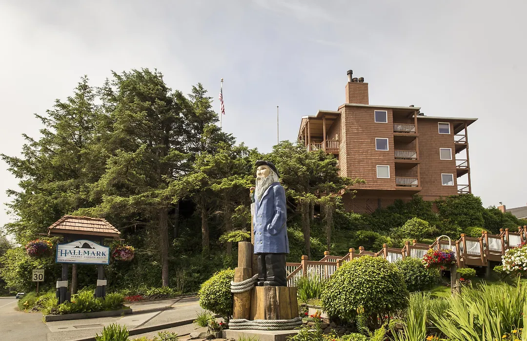 Hallmark Resort In Cannon Beach-1
