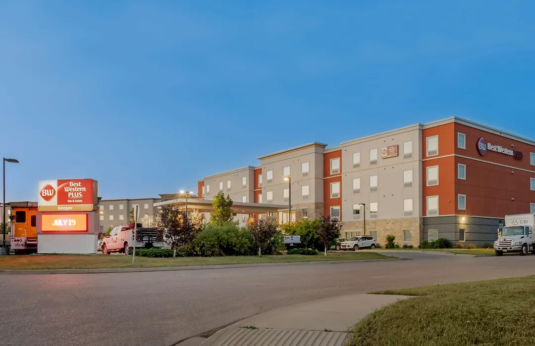 Best Western Plus Eastgate Inn & Suites-1