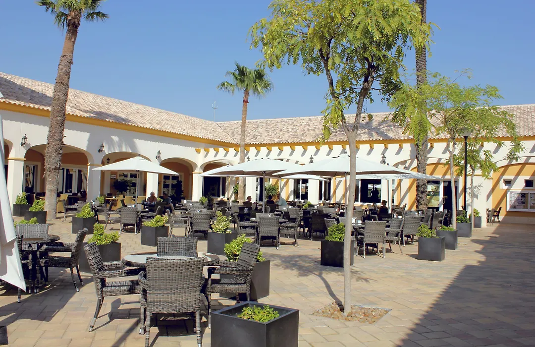 Alannia Costa Blanca-1
